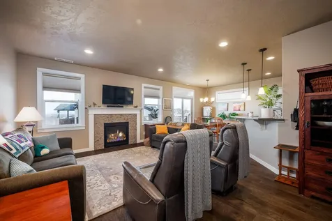 4511 SW Umatilla Avenue Redmond OR 97756