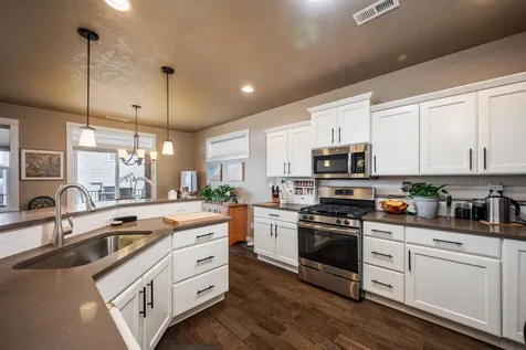 4511 SW Umatilla Avenue Redmond OR 97756