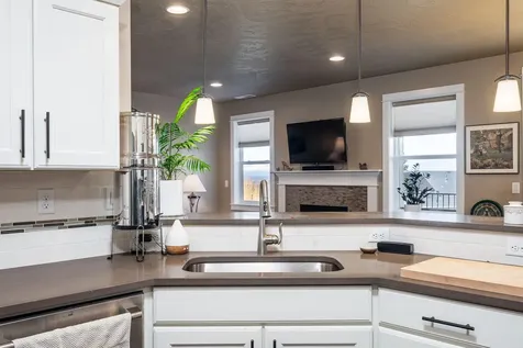 4511 SW Umatilla Avenue Redmond OR 97756