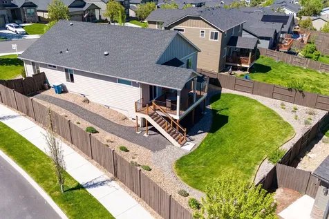 4511 SW Umatilla Avenue Redmond OR 97756