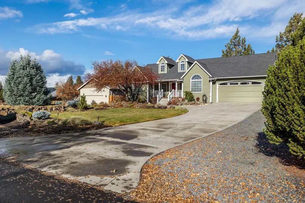 20818 Dione Way Bend OR 97703