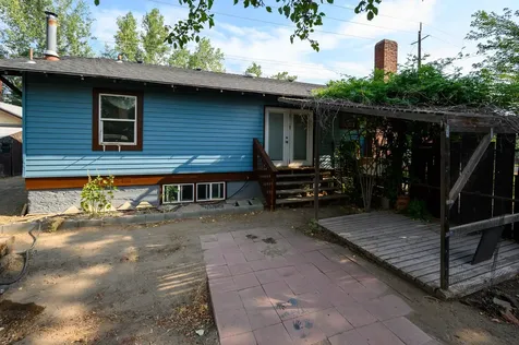 107 SW 10th Street Redmond OR 97756