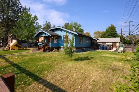 107 SW 10th Street Redmond OR 97756
