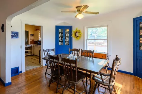 107 SW 10th Street Redmond OR 97756