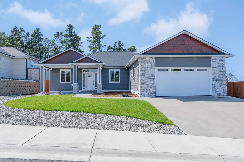 2947 Tiffany Street Medford OR 97504