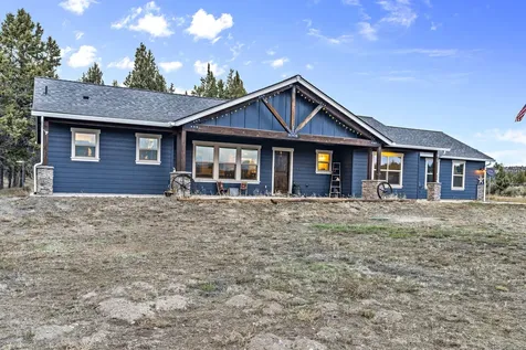 6811 SE Riverdance Road Prineville OR 97754