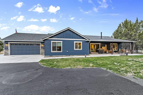 6811 SE Riverdance Road Prineville OR 97754