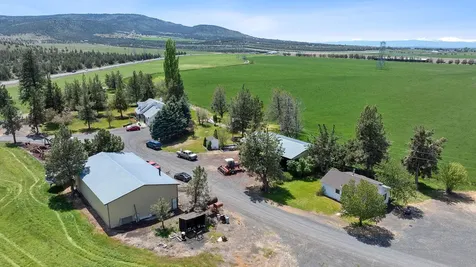 7305 SW Highway 126 Powell Butte OR 97753