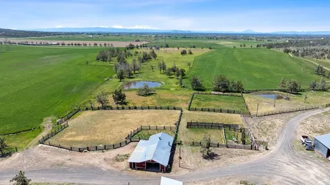 7305 SW Highway 126 Powell Butte OR 97753