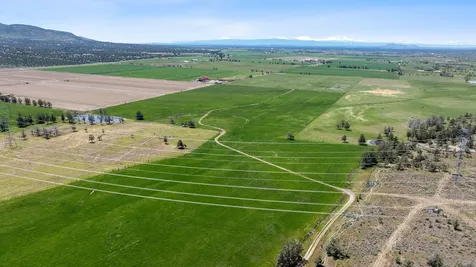 7305 SW Highway 126 Powell Butte OR 97753