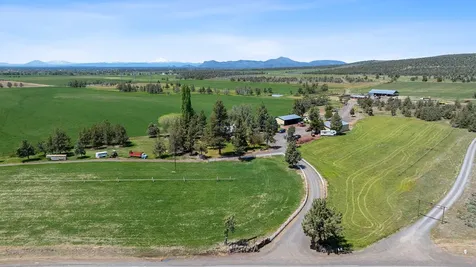 7305 SW Highway 126 Powell Butte OR 97753