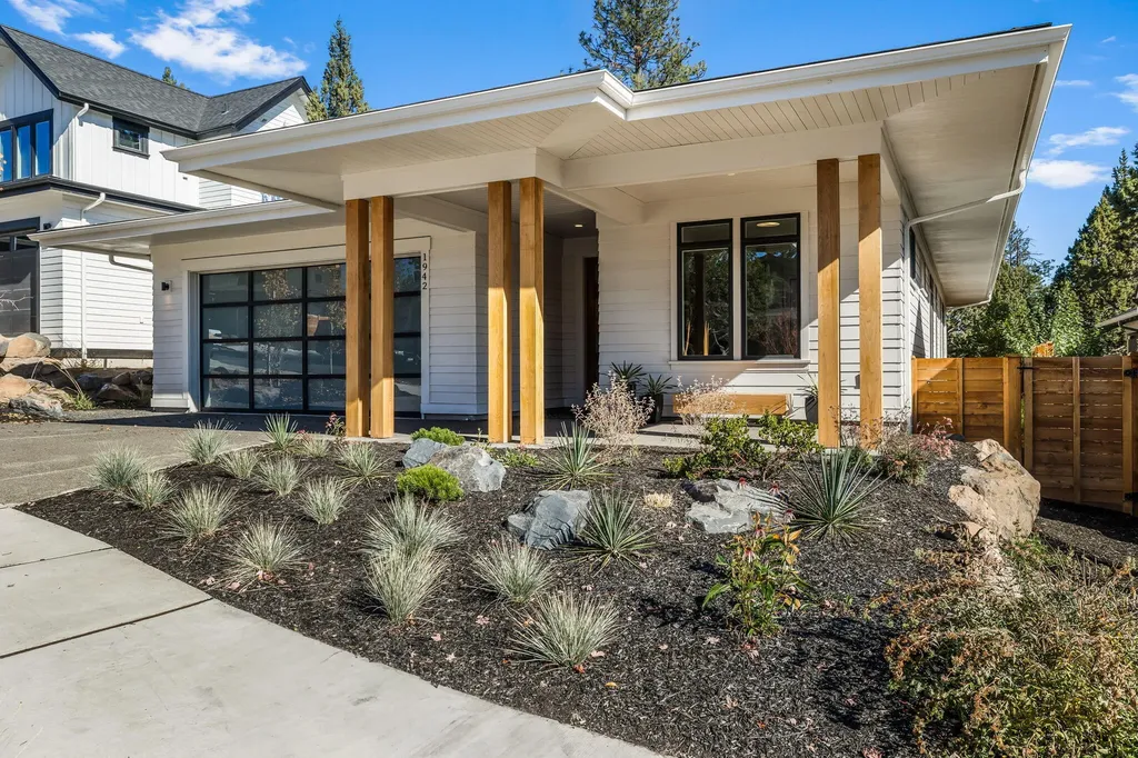 1942 NW Fields Street Bend OR 97703