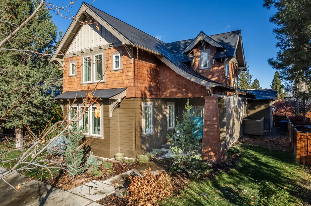 840 NW Fort Clatsop Street Bend OR 97703