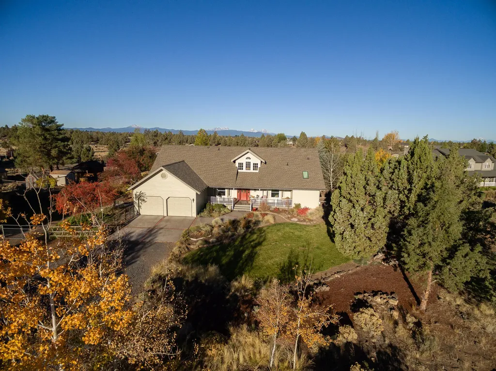60835 Jennings Road Bend OR 97702