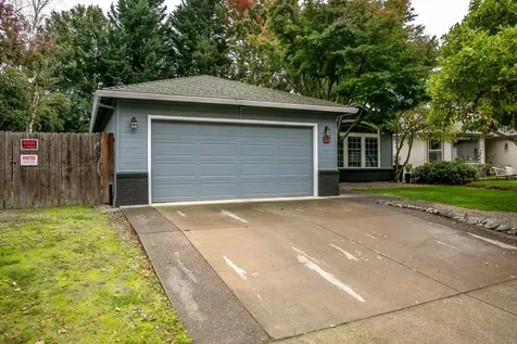1155 Char Way Medford OR 97501