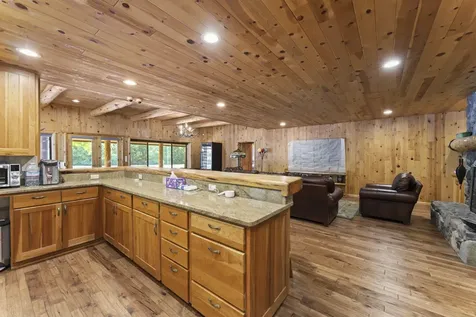 12214 Modoc Road White City OR 97503