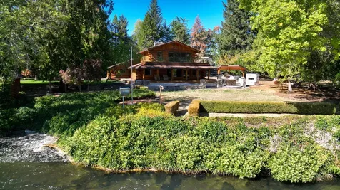 12214 Modoc Road White City OR 97503
