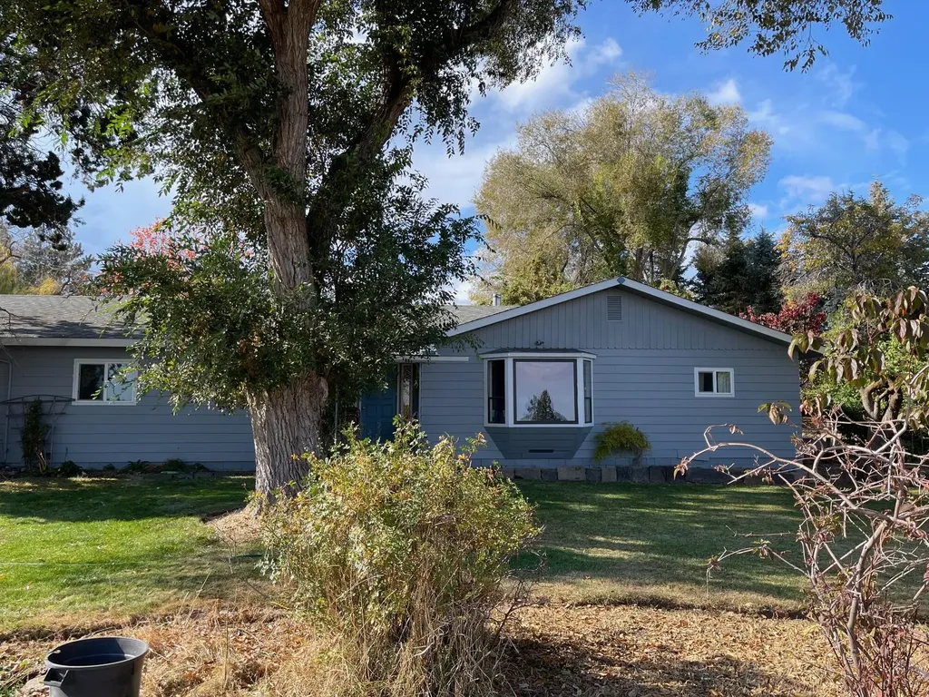 64325 Tyler Road Bend OR 97703