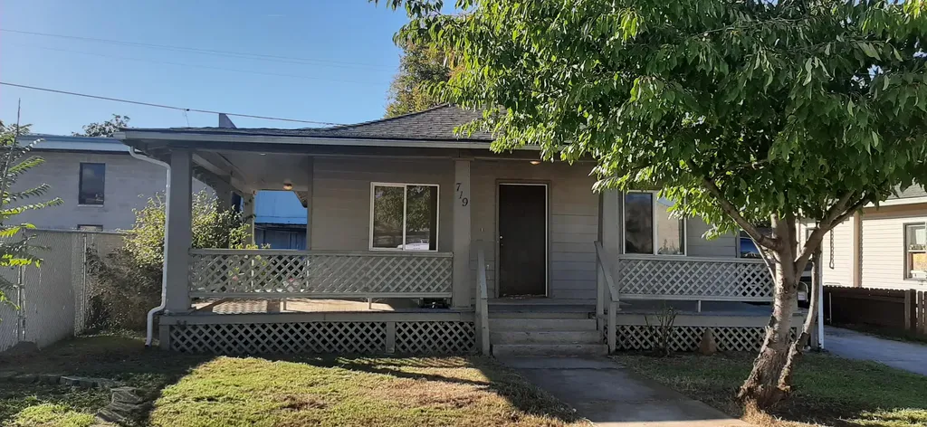 719 Welch Street Medford OR 97501