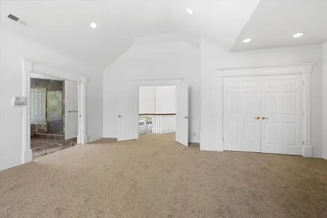 19000 Highway 62 Eagle Point OR 97524