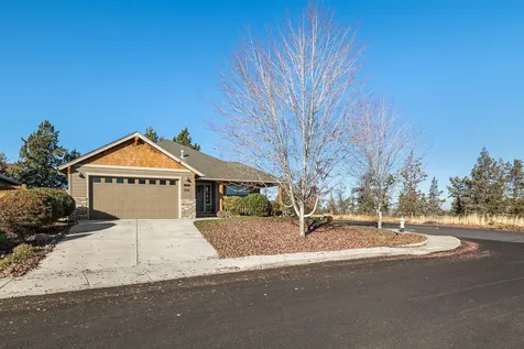 1911 SW 41st Street Redmond OR 97756