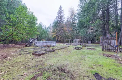 570 Idlewild Drive Cave Junction OR 97523