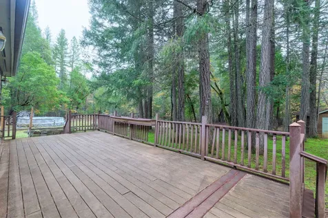 570 Idlewild Drive Cave Junction OR 97523