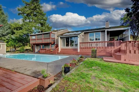 4000 N Foothill Road Medford OR 97504