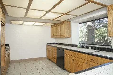 2794 Foothill Boulevard Grants Pass OR 97526