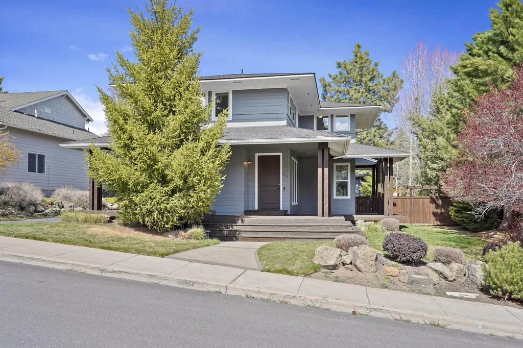 542 NW Greyhawk Avenue Bend OR 97703