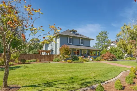 764 NW 4th Street Grants Pass OR 97526