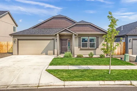 3565 Carnelian Street Medford OR 97504