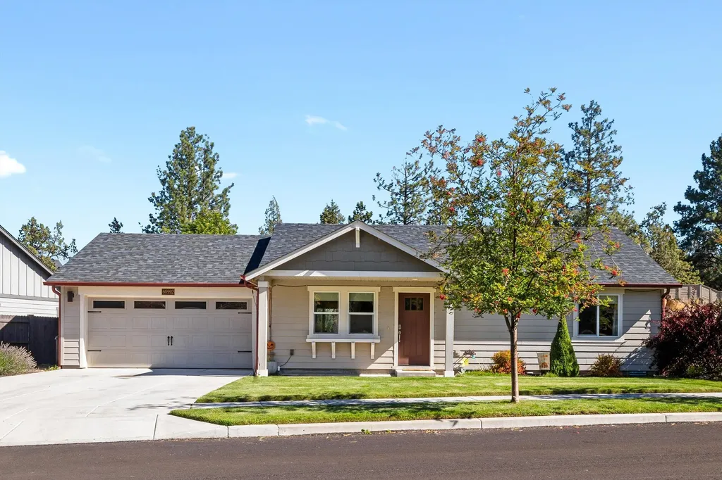 60992 SE Sweet Pea Drive Bend OR 97702