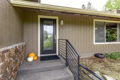 1161 Ashland Mine Road Ashland OR 97520