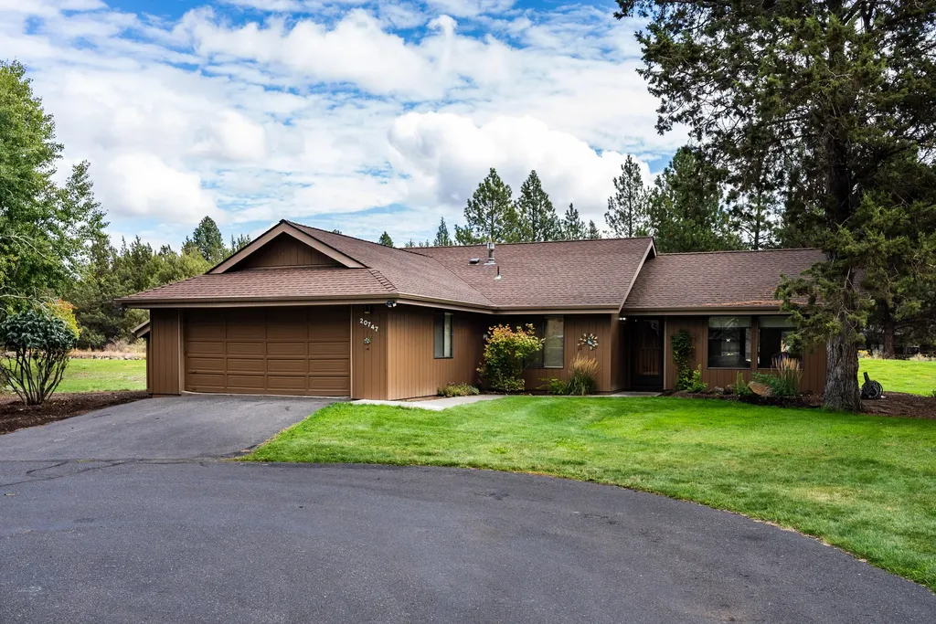 20747 Prince John Court Bend OR 97702