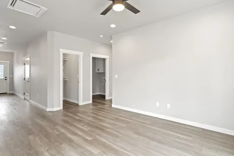 120 Oak Valley Drive Talent OR 97540