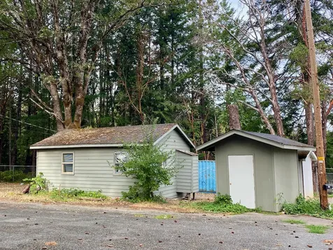 102 Old Stage Road Wolf Creek OR 97497