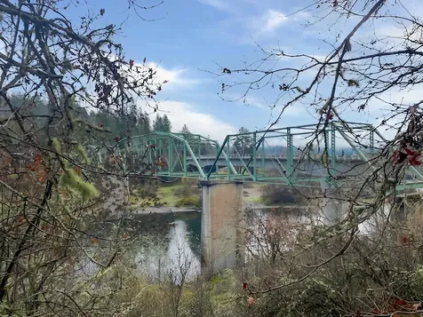 100 Pickett Creek Road Grants Pass OR 97527
