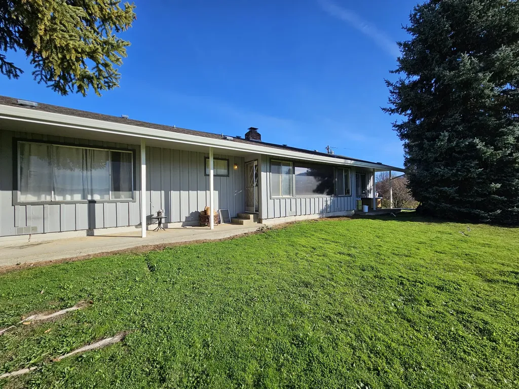 4070 Jerome Prairie Road Grants Pass OR 97527