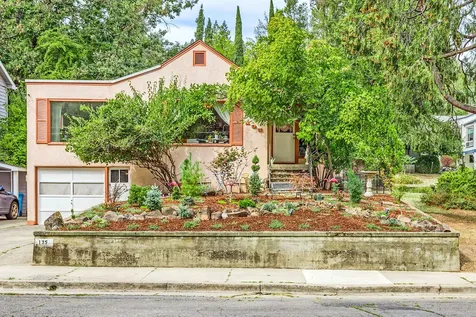135 Granite Street Ashland OR 97520