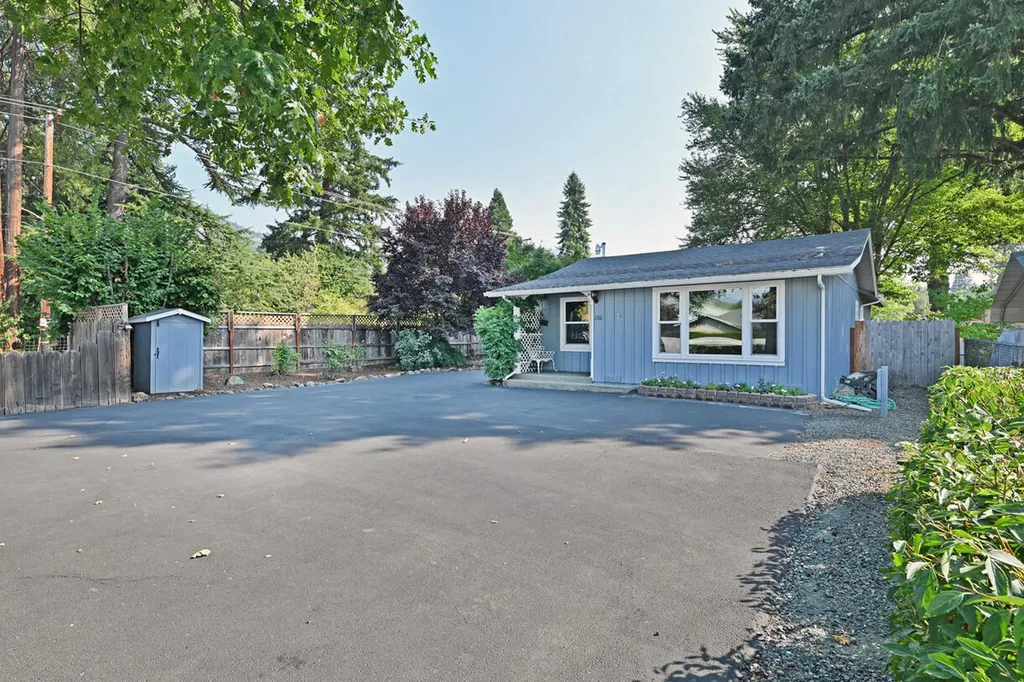 1311 Fruitdale Drive Grants Pass OR 97527