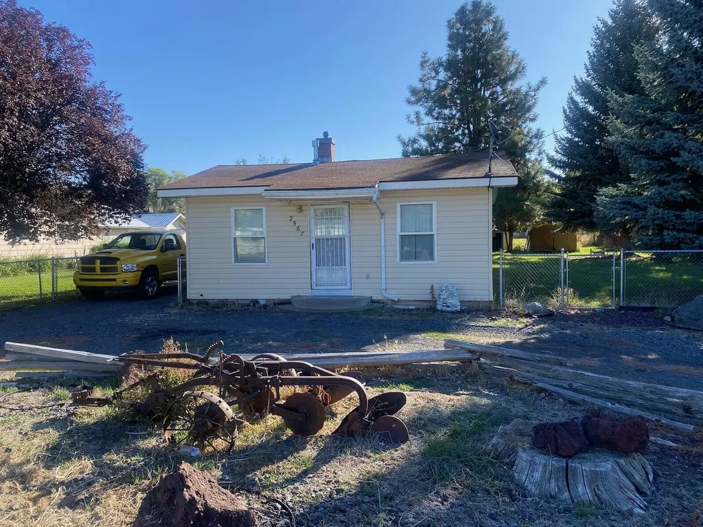 2567 Kane Street Klamath Falls OR 97603
