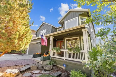 121 NW Outlook Vista Drive Bend OR 97703