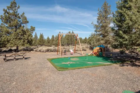 60495 Dakota Trail Bend OR 97702