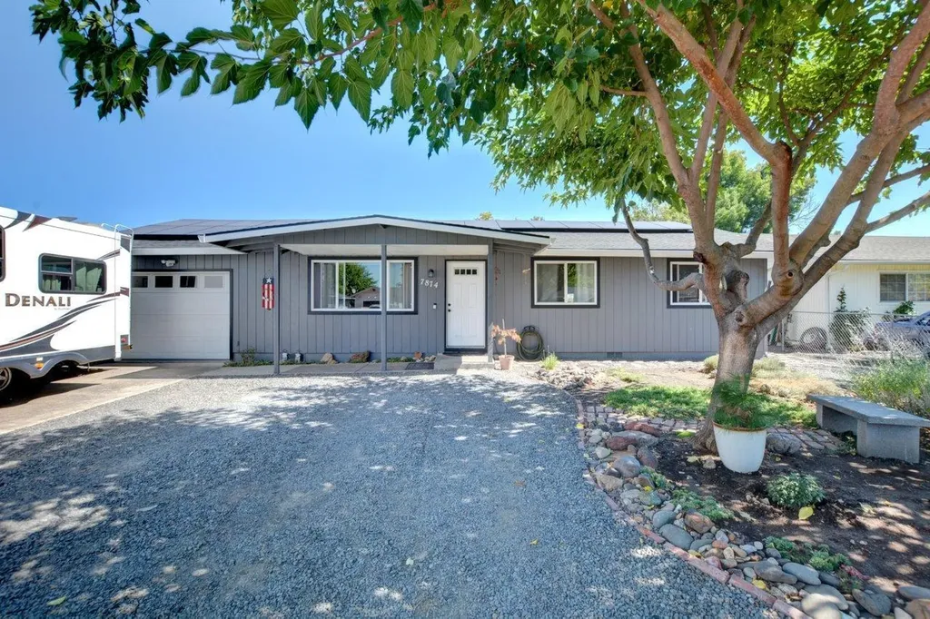 7874 Hale Way White City OR 97503