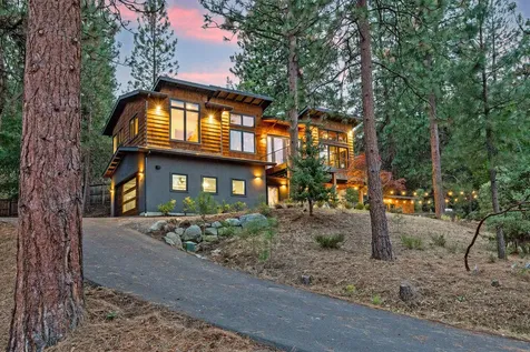 855 Liberty Street Ashland OR 97520