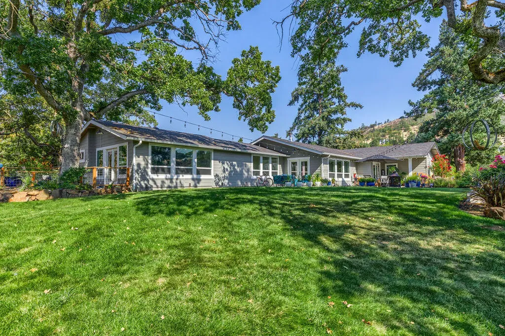 3540 North Foothill Road Medford OR 97504