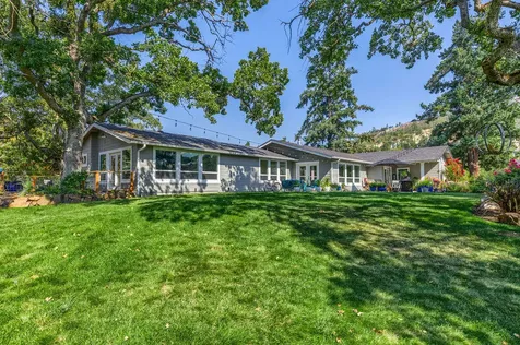 3540 North Foothill Road Medford OR 97504