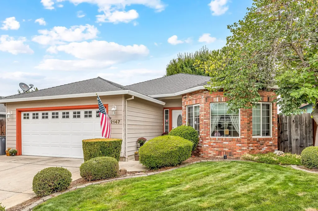 2147 Milford Drive Medford OR 97501