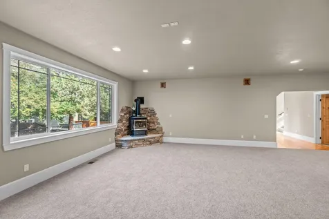 3426 NW Bryce Canyon Lane Bend OR 97703